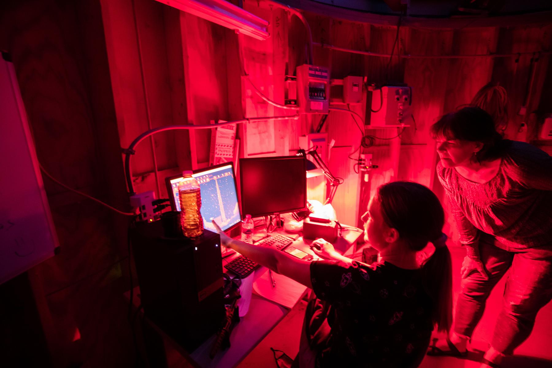 Austin Peay State University’s Department of Physics, Engineering and Astronomy gave children and adult astronomy enthusiasts a chance to observe Saturn, Jupiter, star clusters and nebulae at the university’s observatory on Saturday, Sept. 17. 