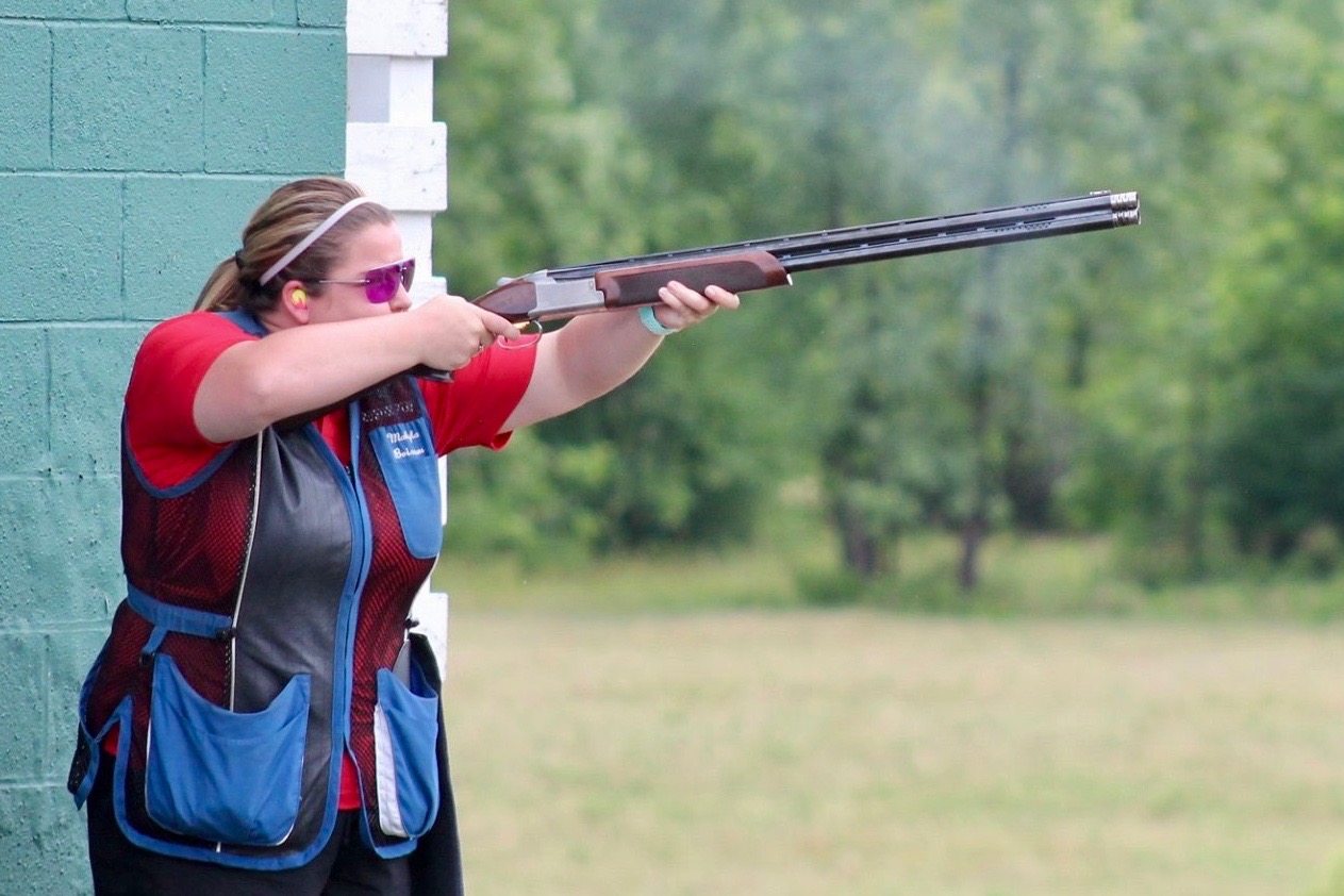 Club President Makayla Boisseau shoots during the competition.
