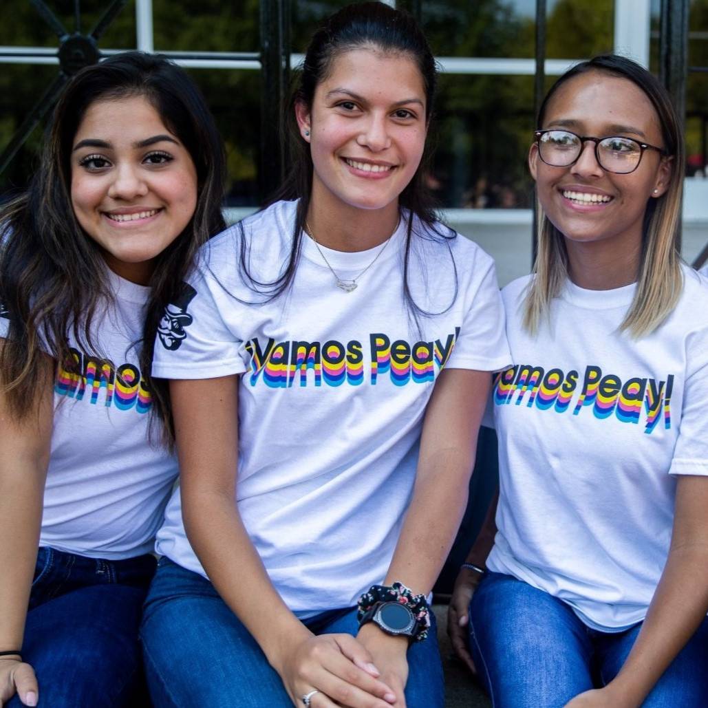 Group of student is Vamos Peay! shirts